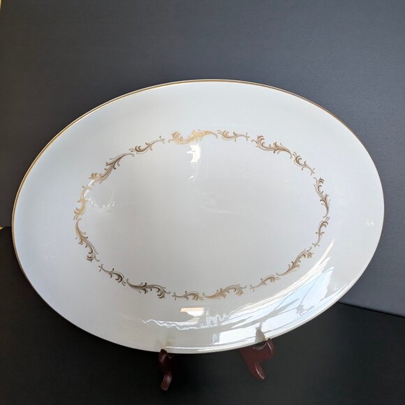 Royal Doulton French Provincial Platter H4945 - Picture 10 of 10